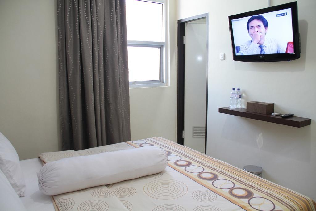 Vindhika Hotel Macasar Habitación foto